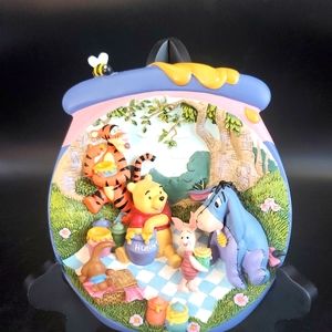 Pooh's Honeypot Adventures  "A Pooh-ish Sort Of Pinic" Numbered